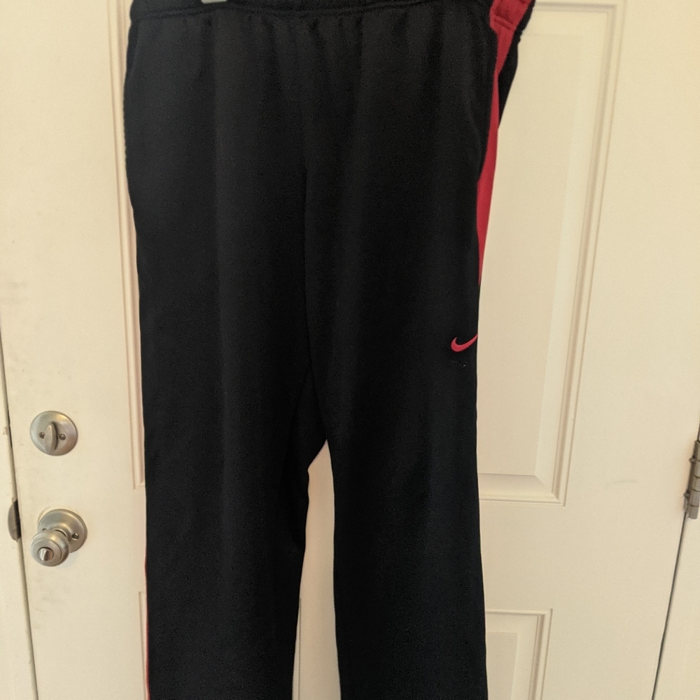 Nike therma fit sport sweats XXL
